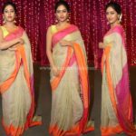 sarees-with-sleeveless-blouse-how-to-style