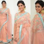 designer-blouse-designs-for-net-sarees (8)