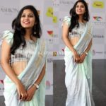 Modern-saree-blouse-designs-ideas (2)