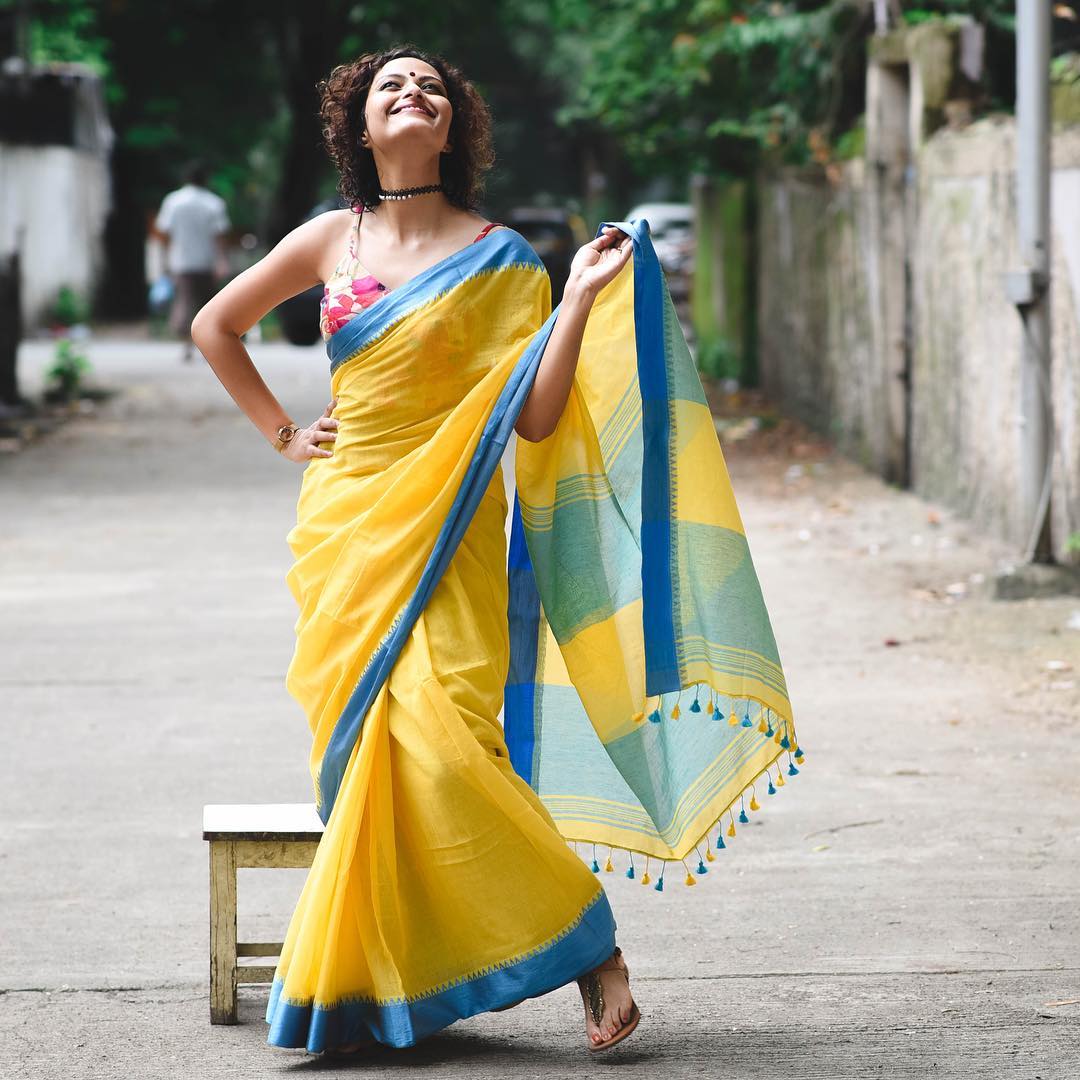 Sexy Saree Telegraph 