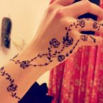 simple-easy-henna-flower-designs (12)