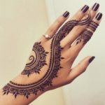 simple-easy-henna-flower-designs (30)