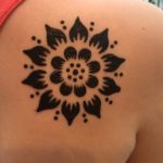 simple-easy-henna-flower-designs (4)