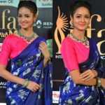 matching-jewellery-for-blue-saree (4)