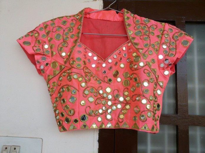 25+ Trendy Mirror Work Blouse Designs For Pattu Sarees • Keep Me Stylish