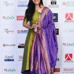 dresses-you-can-make-from-sarees (8)