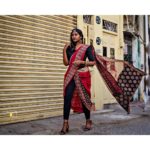 wear-sarees-with-pants-skirts (8)