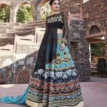 full-sleeve-blouse-designs-for-lehenga (19)