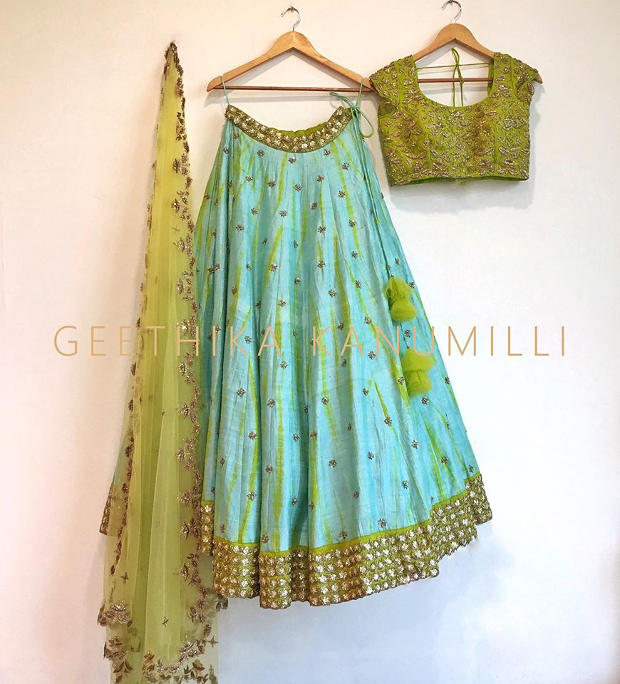 dress color combination with green