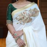 Kerala-onam-saree-blouse-neck-designs (2)