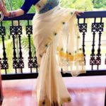 Kerala-onam-saree-blouse-neck-designs (3)