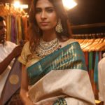 palam-silks-folklore-saree-collections-vogue-show (5)