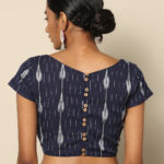 simple-blouse-back-neck-designs (33)