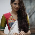 stylish-cotton-saree-blouses (4)