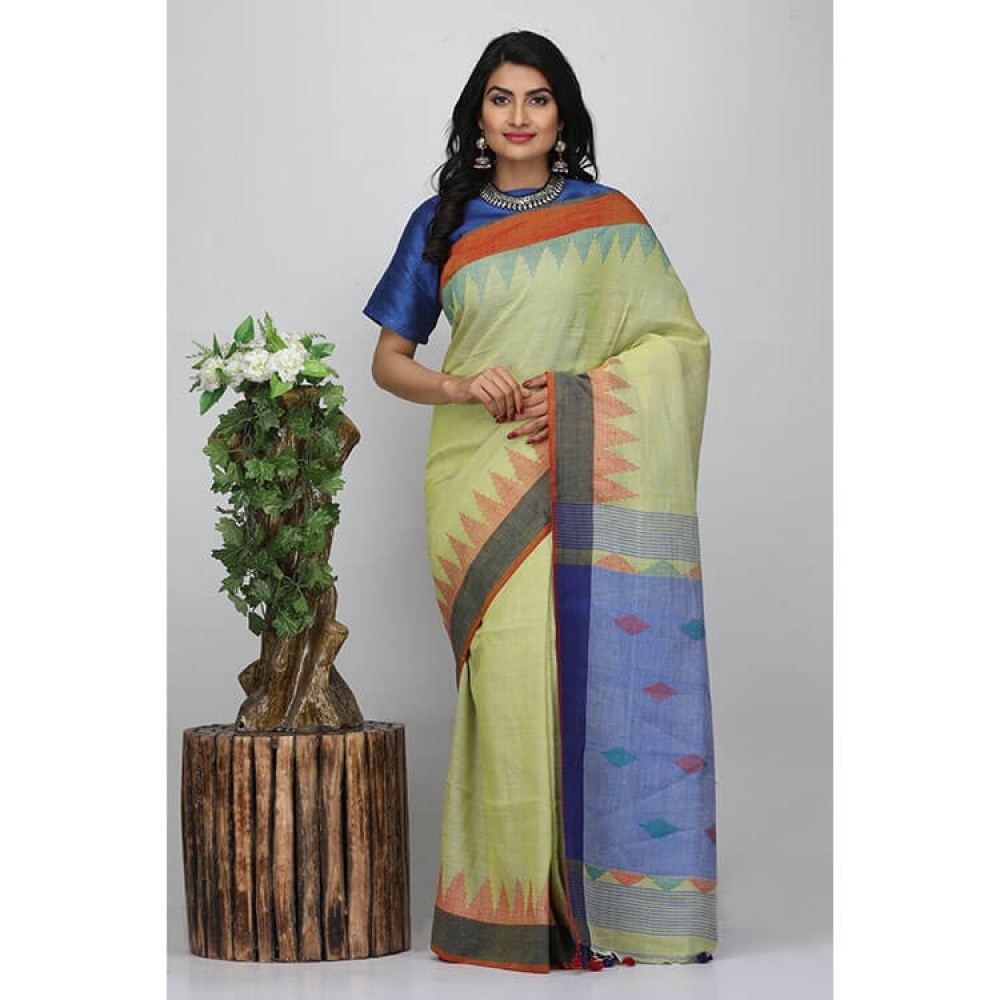 the weave traveller sarees