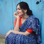 how-to-wear-indigo-saree (5)