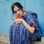 how-to-wear-indigo-saree (6)