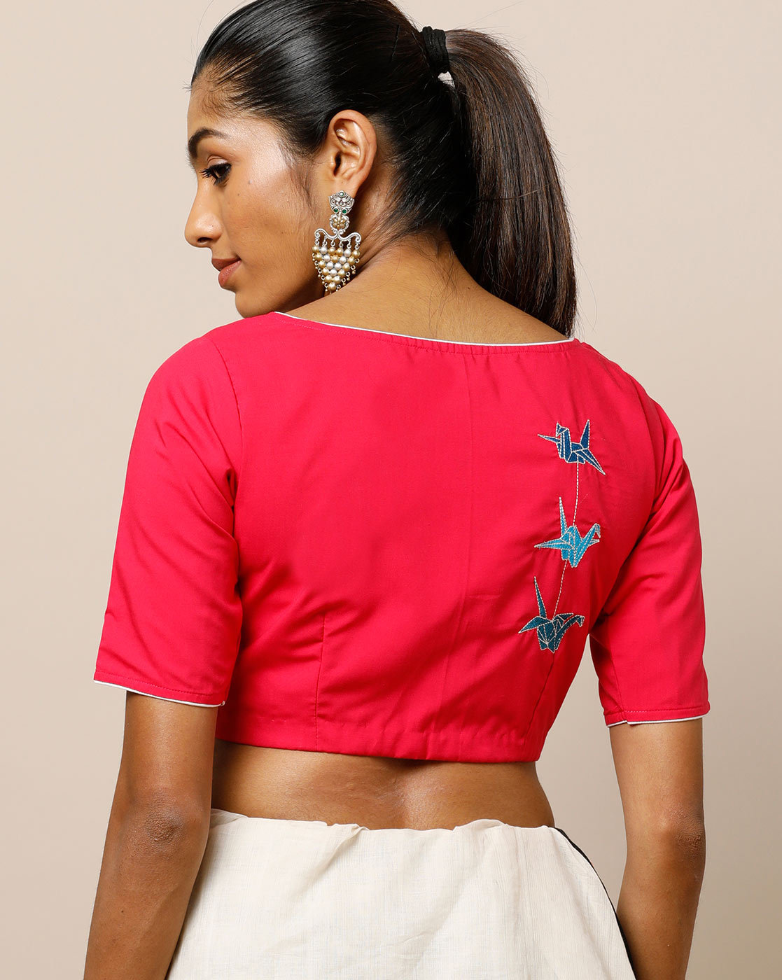 blouse-back-with-embroidery-designs-2019 (21)