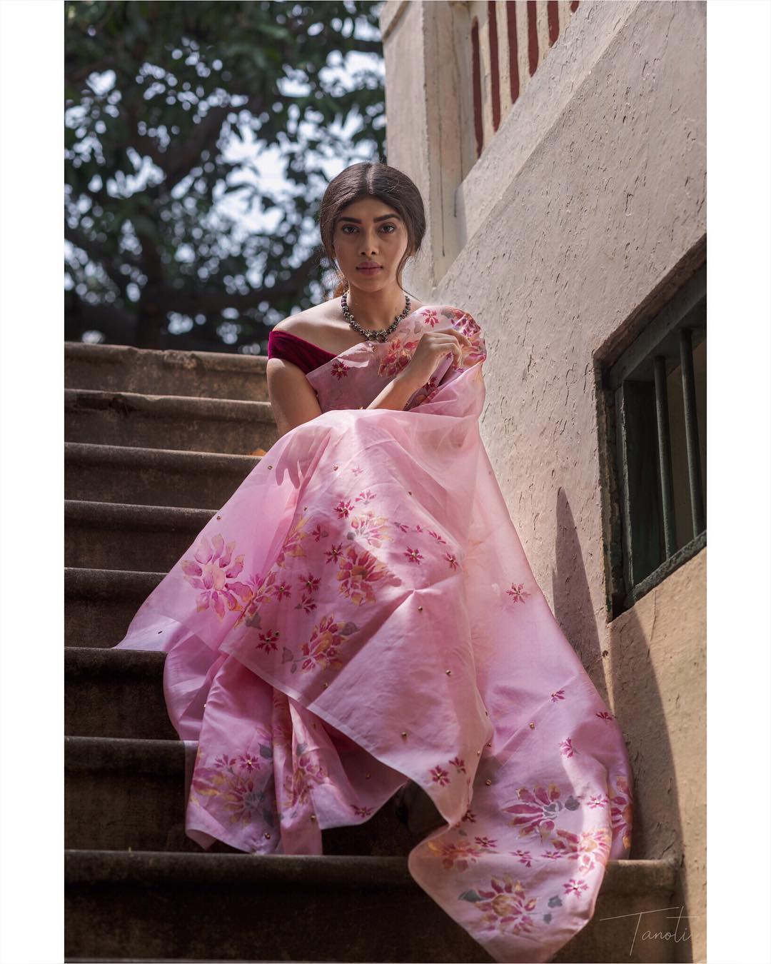 floral-saree-designs-2019 (8)