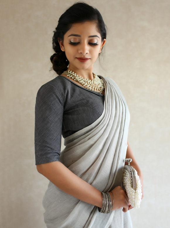 Trisha Krishnan's Fancy Saree Looks For Roka | Latest Saree Designs
