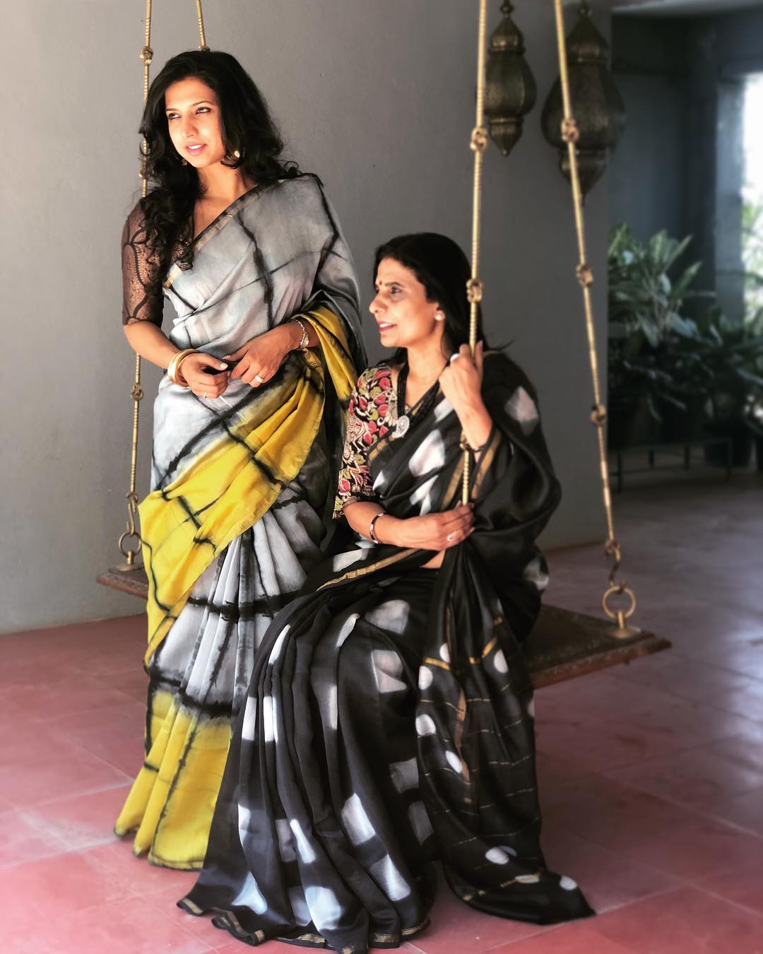 designer-sarees-from-sakhi-fashions (23)