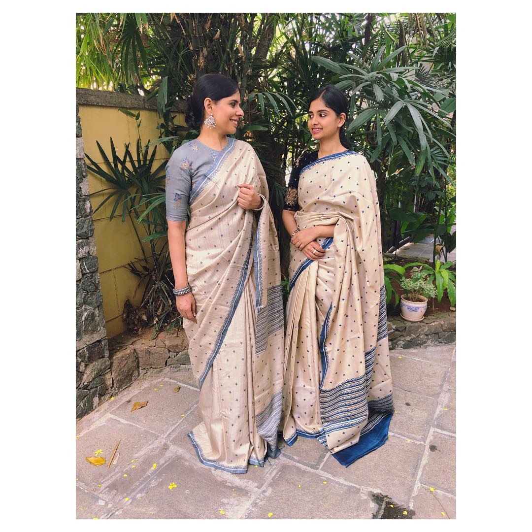 how-to-wear-neutral-shade-sarees (16)