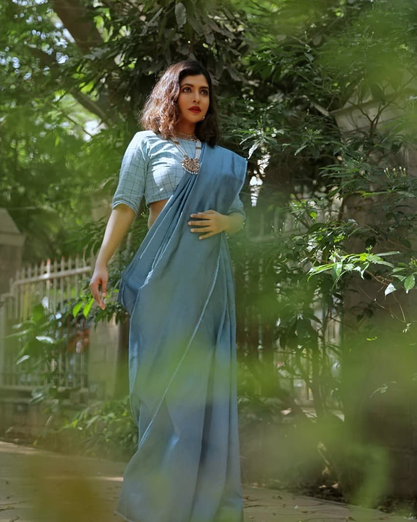 simple-saree-designs-2019 (16)