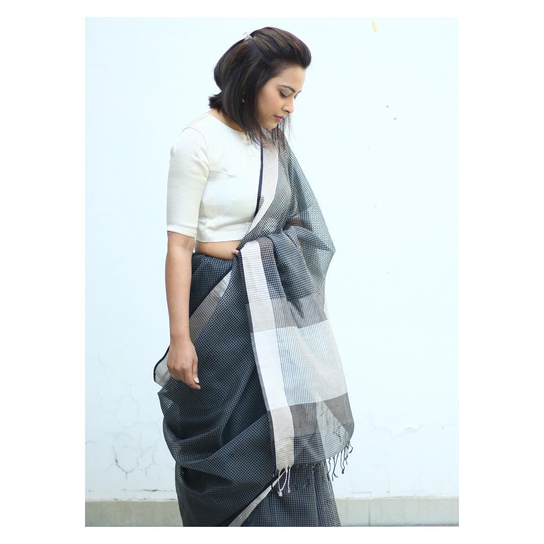 simple-stylish-sarees-eco-loom (4)