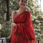 Simple-Saree-Look(14)