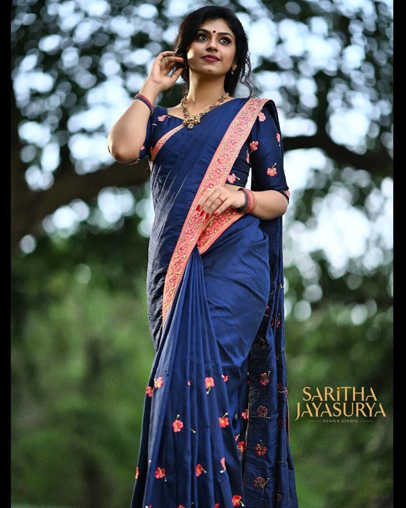 You Can Shop The Most Beautiful Floral Themed Sarees Here!