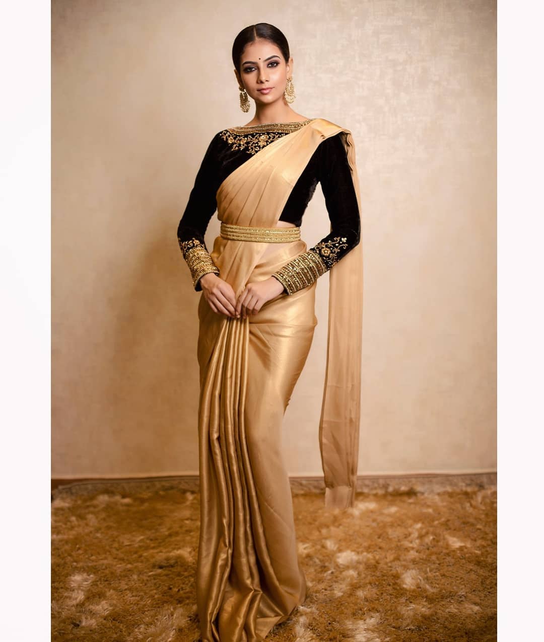 styling-sarees-for-winters-3