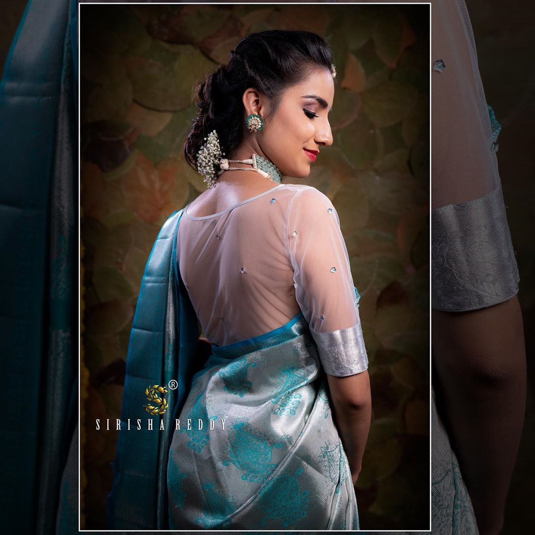 latest-silk-sarees-blouse-designs-3