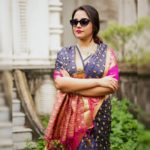 saree-styling-tips-for-plus-size-15