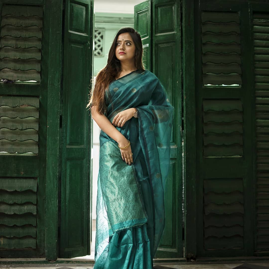 saree-styling-tips-for-plus-size-2 • Keep Me Stylish