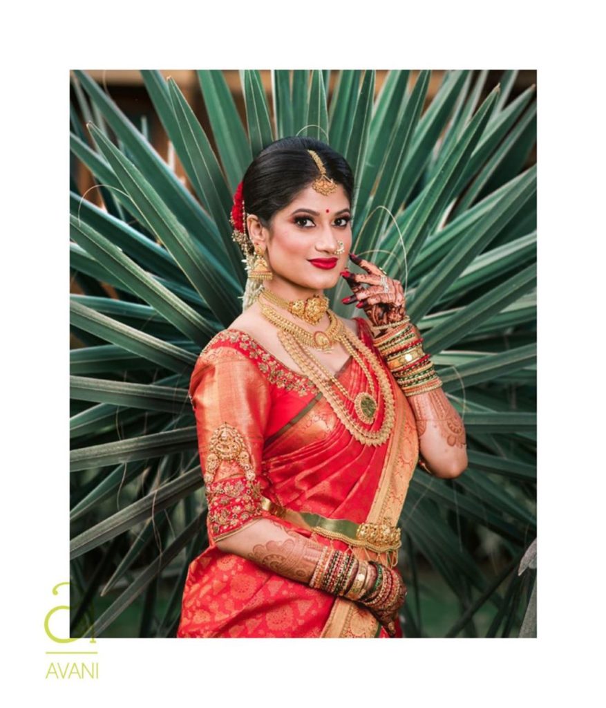 bridal-blouse-designs-for-silk-sarees-16