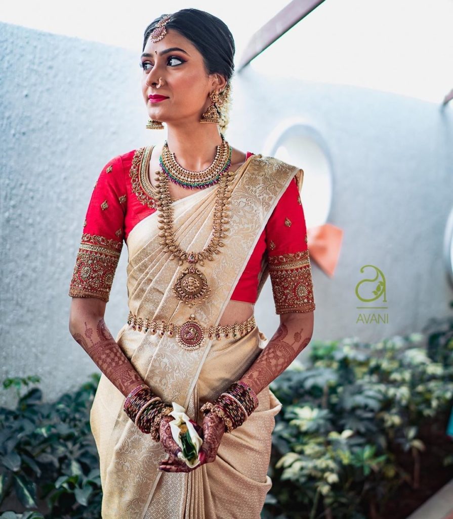 bridal-blouse-designs-for-silk-sarees-7