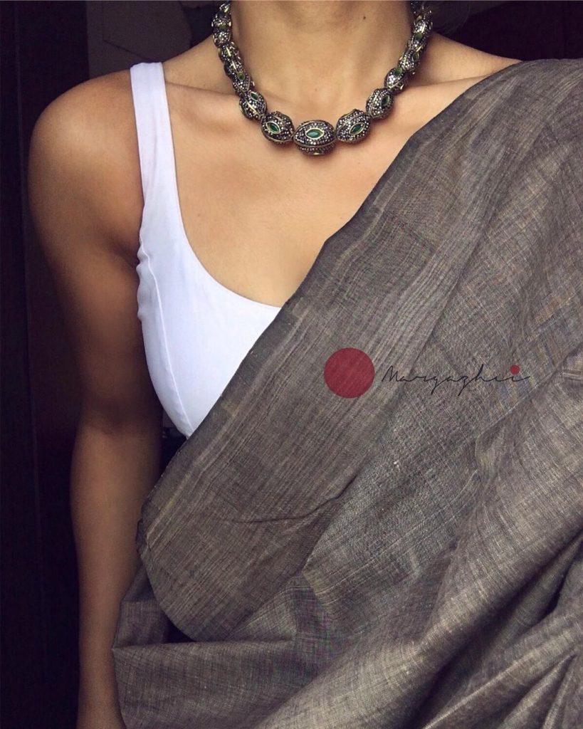 saree-blouse-combination-1