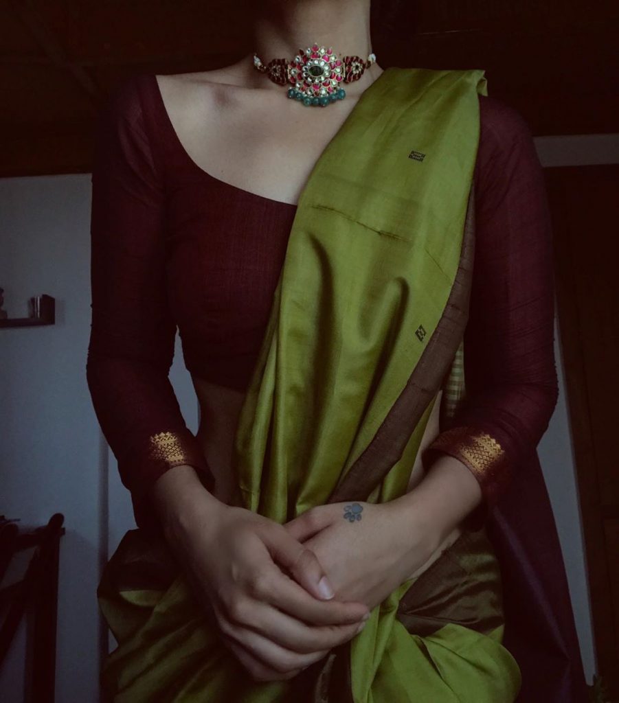 saree-blouse-combination-19