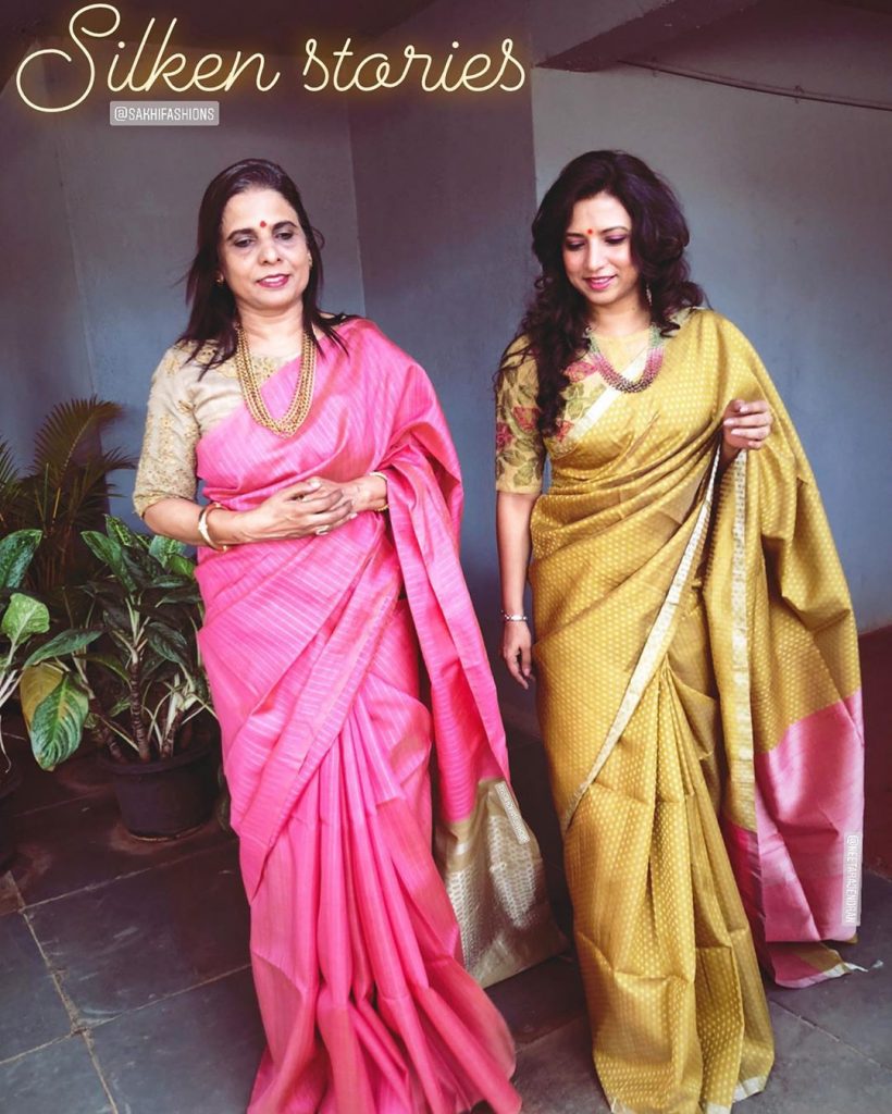 mother-daughter-matching-saree-12
