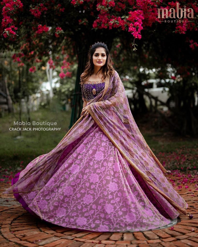 indian-bridal-outfits-2020-9
