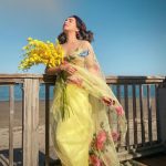 floral-sarees-online-6
