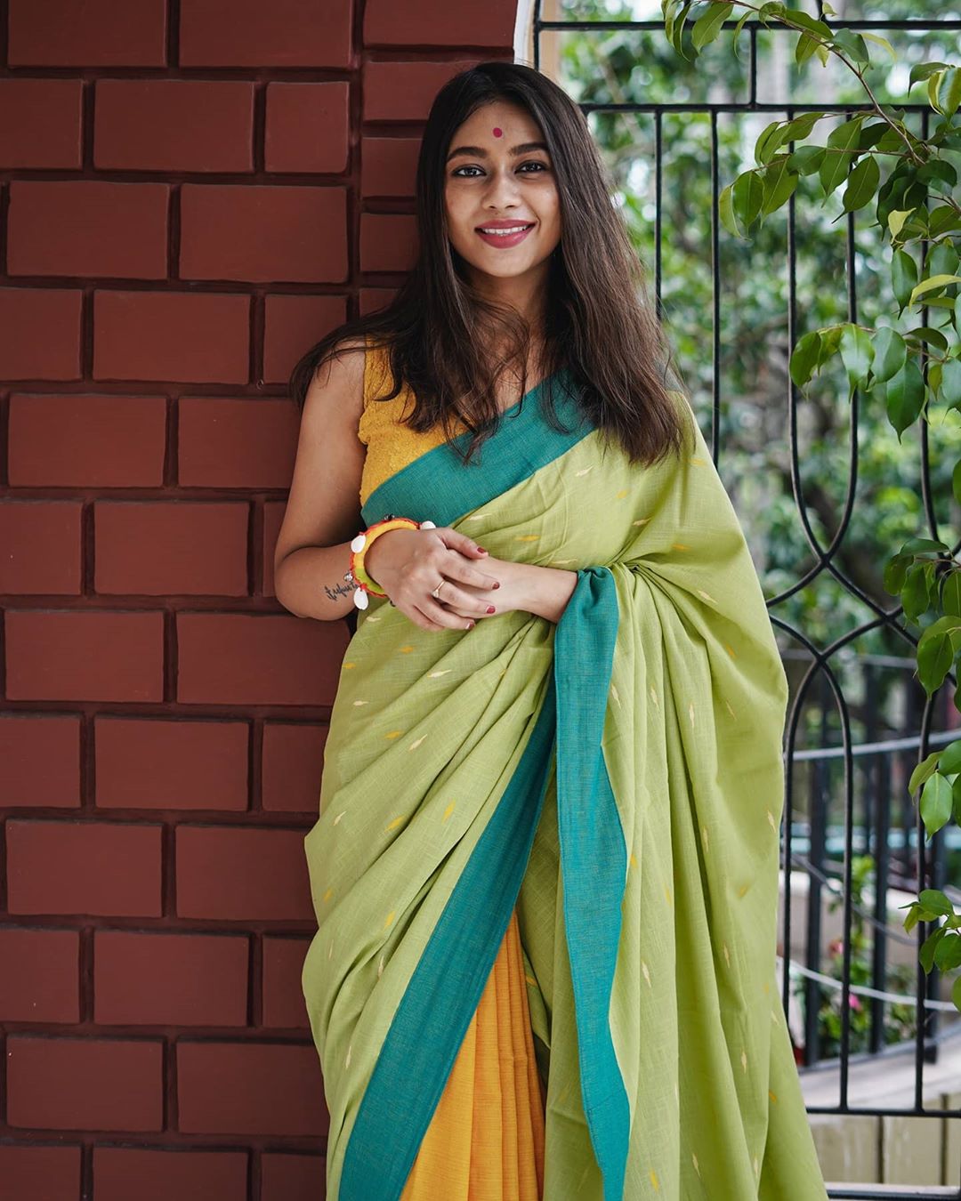 Find The Latest Trending Handloom Sarees Here!! • Keep Me Stylish