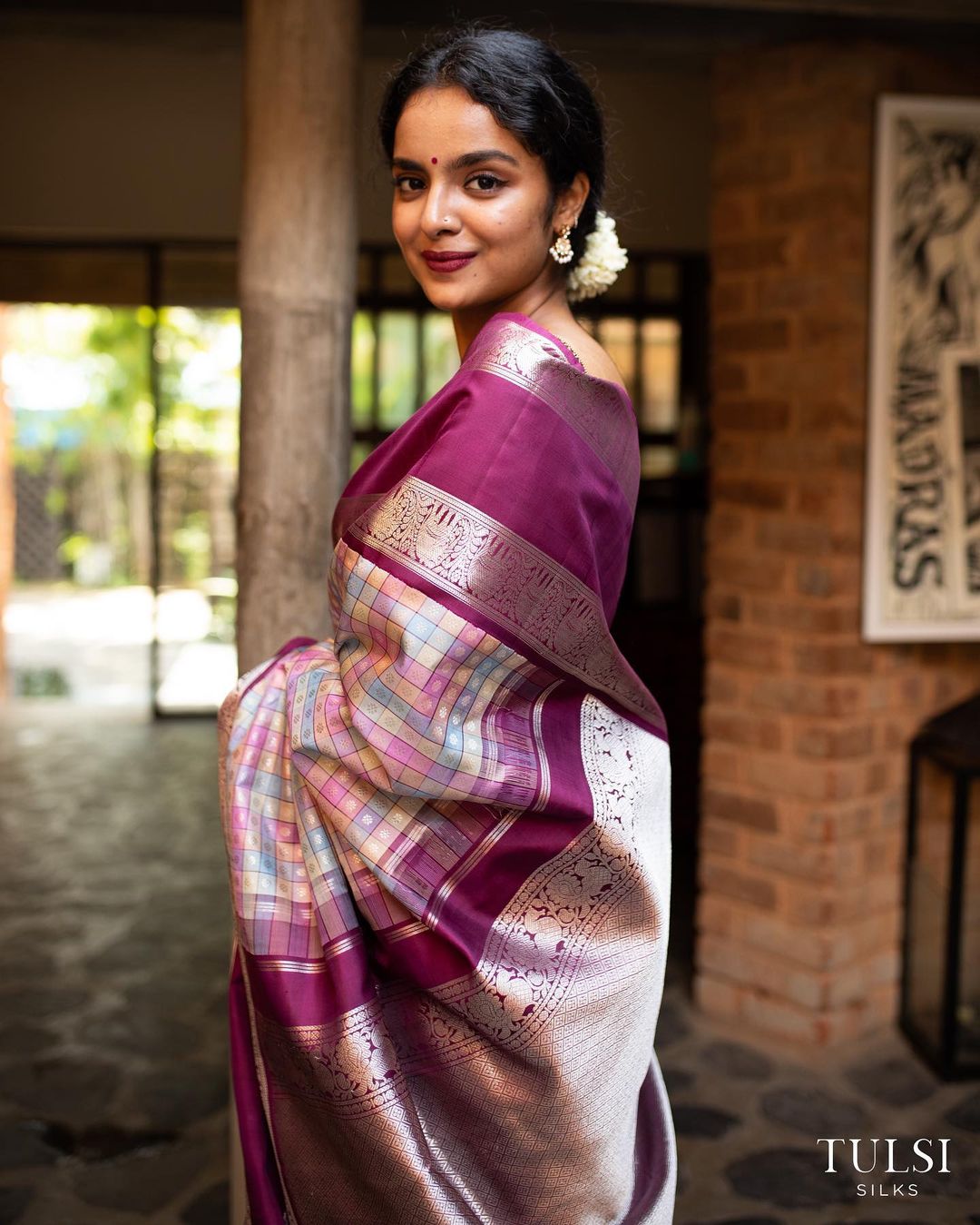 These Sarees Perfectly Defines Elegance And Grace!! • Keep Me Stylish
