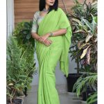 styling-plain-sarees-17