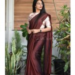 styling-plain-sarees-5