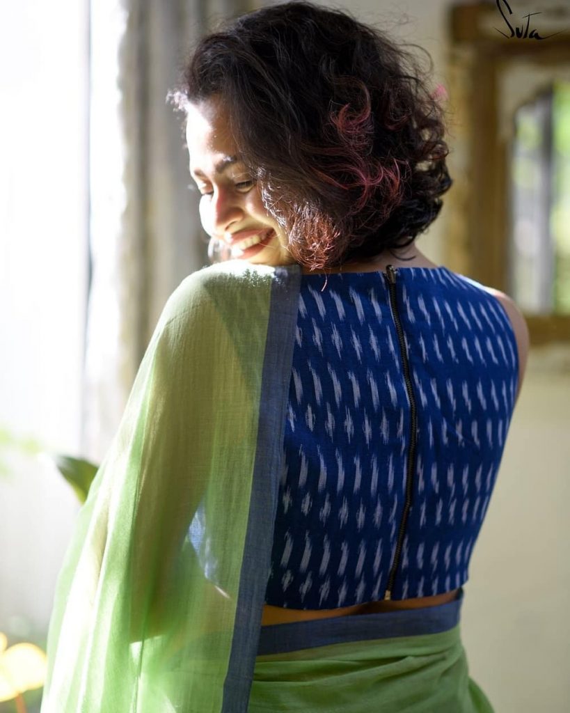 stylish-blouse-design-for-saree-8
