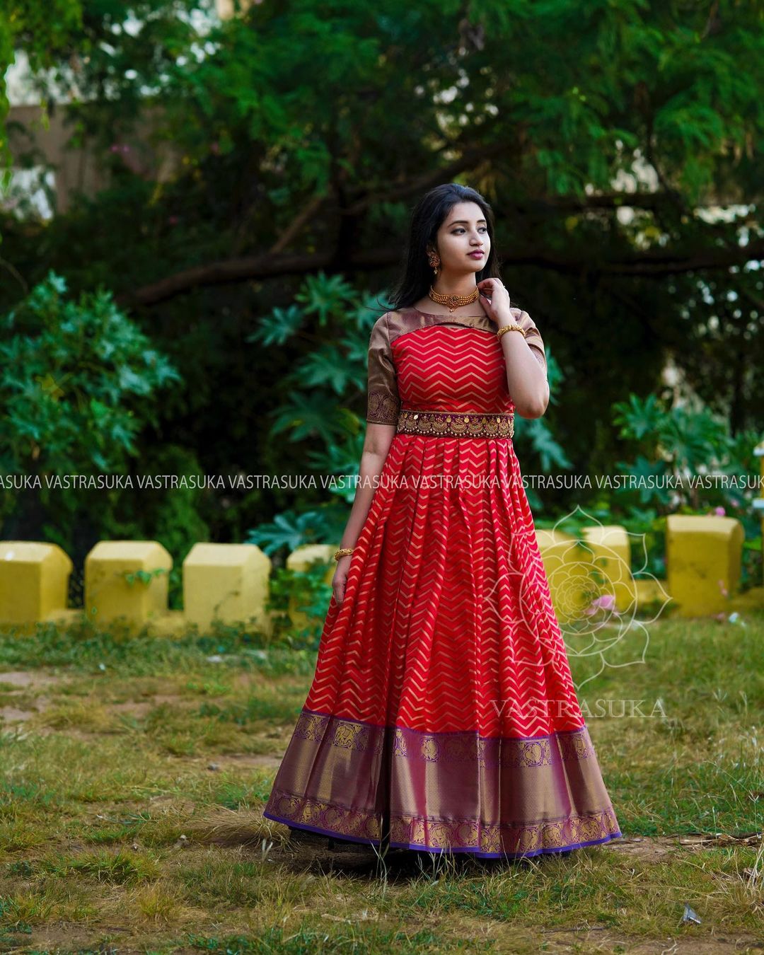 Latest Multicolor Georgette Sleeveless Side Slit Stylish Maxi Dress Fl –  Lady India