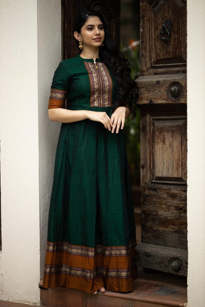 This Diwali Buy Exclusive Traditional Ethnic Outfits Here! Saree Stylish