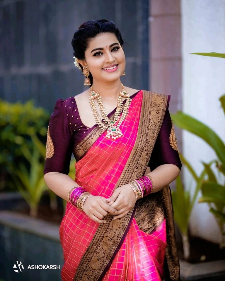 Sneha Shows Us Epic Ways To Style Festive Sarees! • Keep Me Stylish